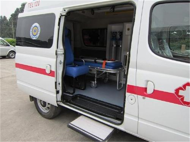 双柏救护车出租服务案例7